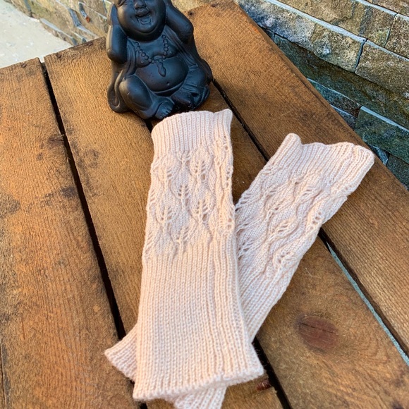 ✨OPEN WEAVE KNIT HAND WARMER FINGERLESS GLOVES W/THUMBHOLES - Picture 4 of 4